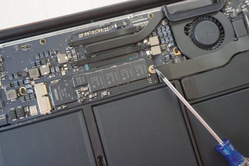 MacBook Air Upgrade Remove SSD Screw