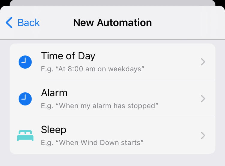 Automation: Set iPhone in power saving mode during night time