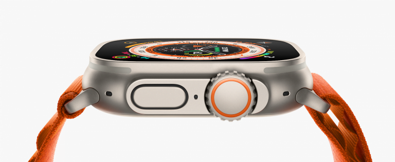 Apple Watch Ultra in new design, Series 8 with ovulation sensor